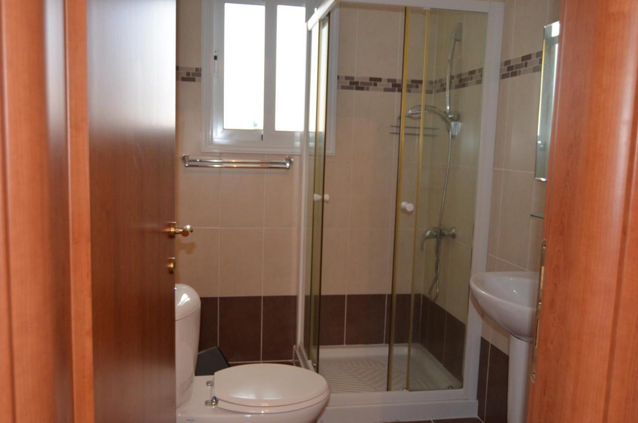 Ithaki Gardens Apartment 107 Paphos Kültér fotó